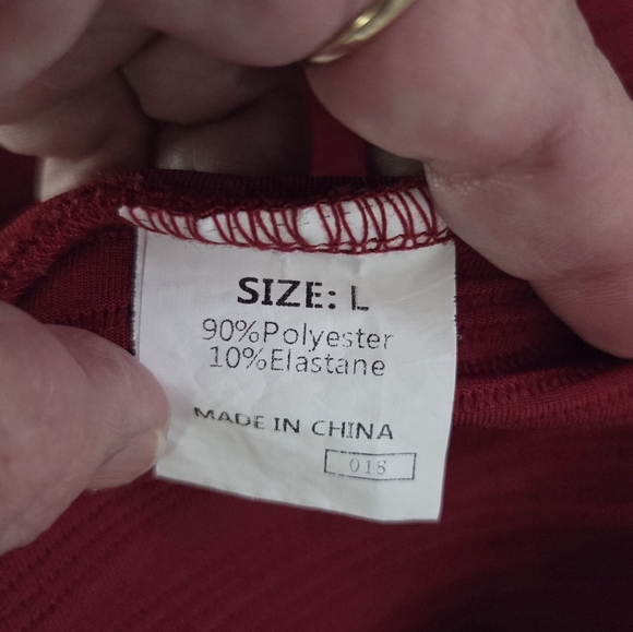 Textured Ribbed Sleeveless Top BrickRed Size Large - Picture 2 of 6